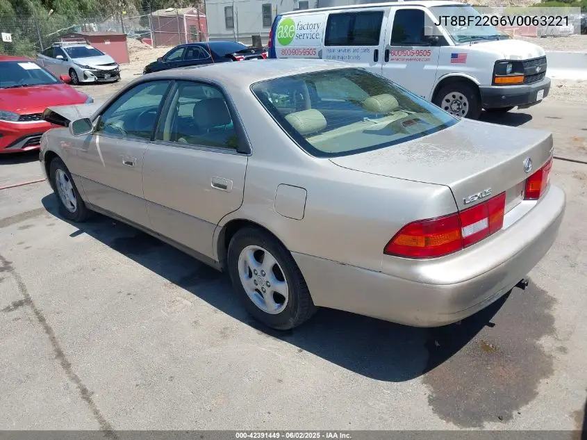 1997 Lexus Es 300 VIN: JT8BF22G6V0063221 Lot: 42391449