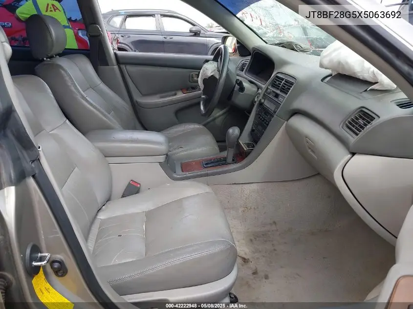 1999 Lexus Es 300 VIN: JT8BF28G5X5063692 Lot: 42222948