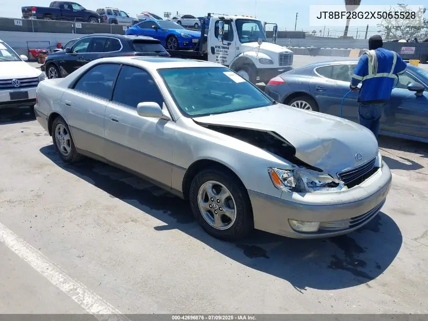 1999 Lexus Es 300 VIN: JT8BF28G2X5065528 Lot: 42696876