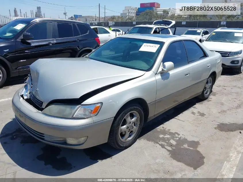1999 Lexus Es 300 VIN: JT8BF28G2X5065528 Lot: 42696876