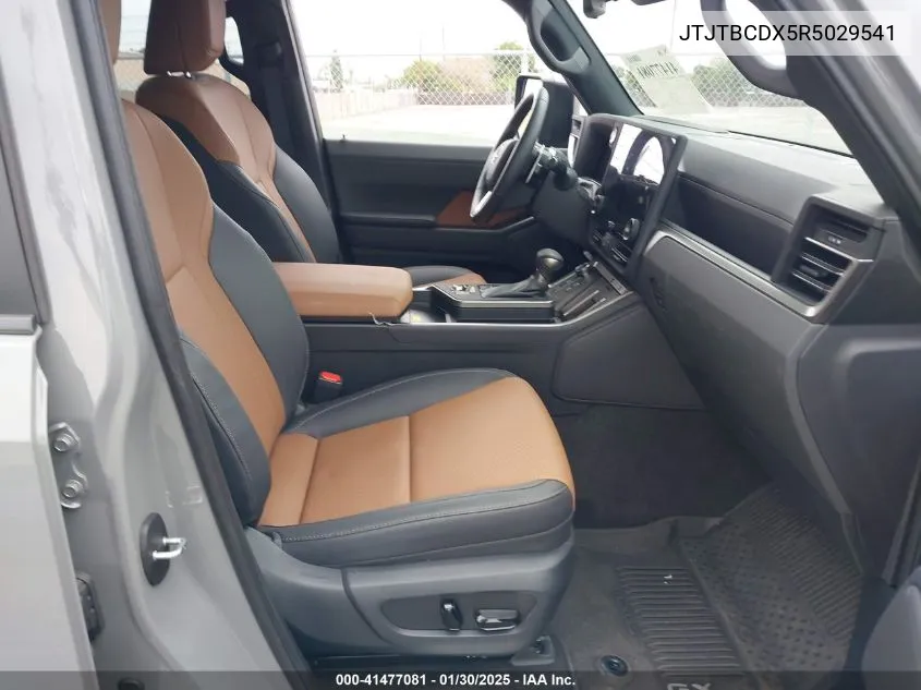 2024 Lexus Gx 550 Premium VIN: JTJTBCDX5R5029541 Lot: 41477081