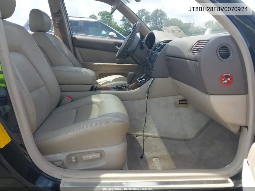 1997 Lexus Ls 400 VIN: JT8BH28F8V0070924 Lot: 42578357