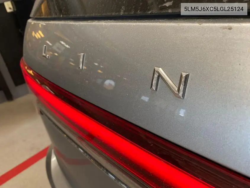 2020 Lincoln Aviator VIN: 5LM5J6XC5LGL25124 Lot: 42725033