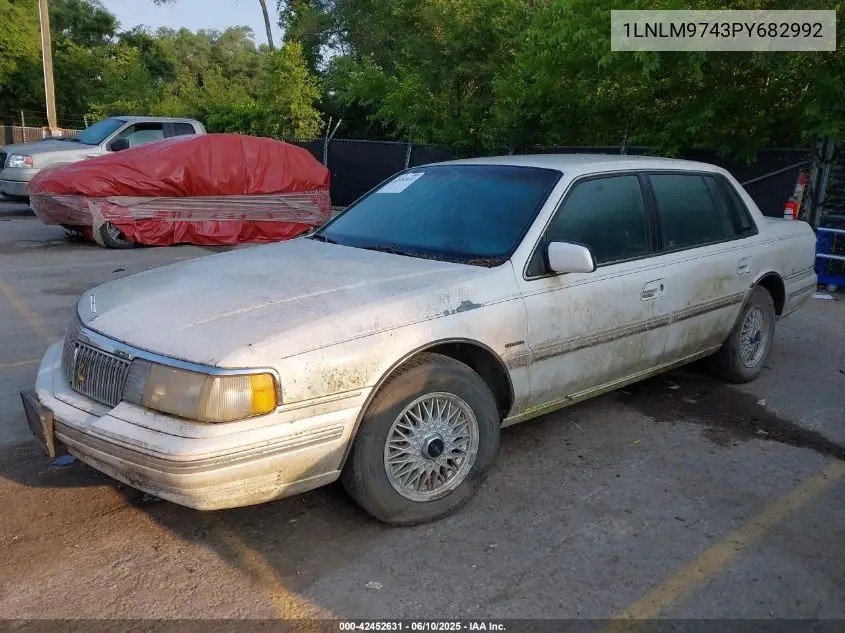 1993 Lincoln Continental Executive VIN: 1LNLM9743PY682992 Lot: 42452631