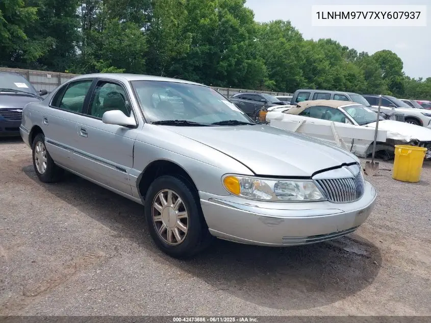 1999 Lincoln Continental VIN: 1LNHM97V7XY607937 Lot: 42473686