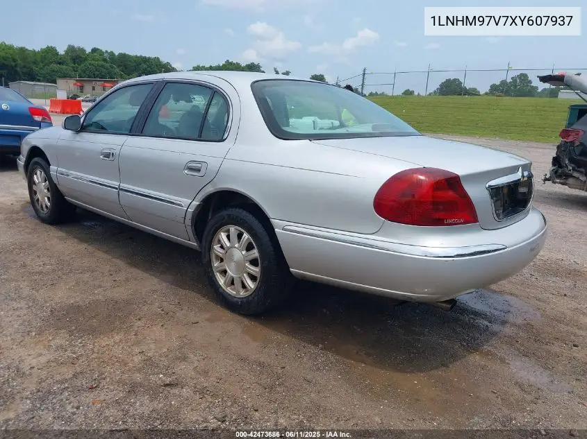 1999 Lincoln Continental VIN: 1LNHM97V7XY607937 Lot: 42473686