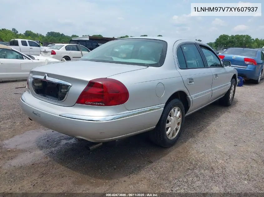 1999 Lincoln Continental VIN: 1LNHM97V7XY607937 Lot: 42473686