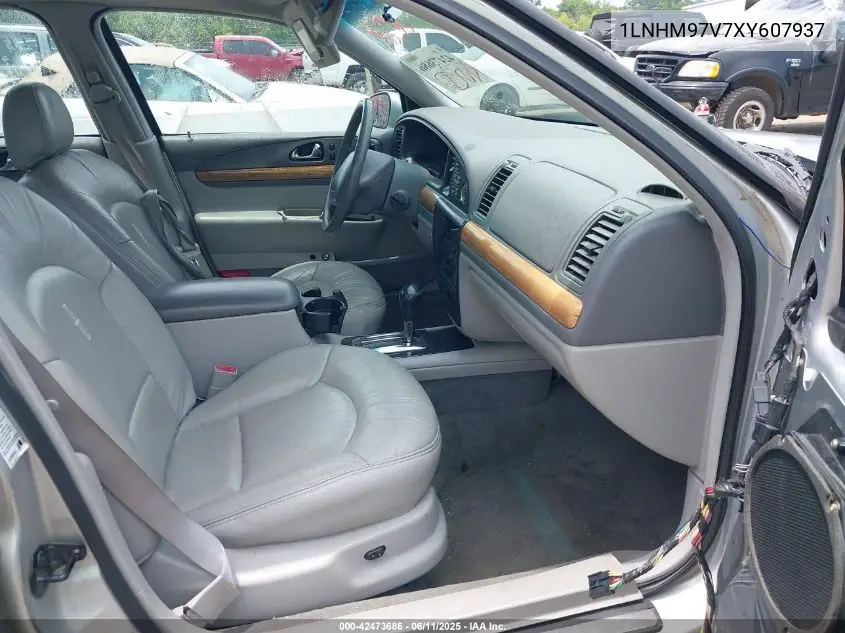 1999 Lincoln Continental VIN: 1LNHM97V7XY607937 Lot: 42473686