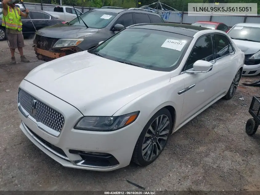 2018 Lincoln Continental Select VIN: 1LN6L9SK5J5615051 Lot: 42462912