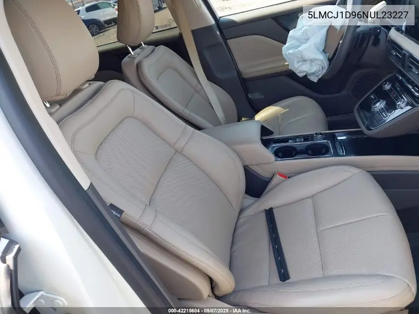 2022 Lincoln Corsair Standard VIN: 5LMCJ1D96NUL23227 Lot: 42215604