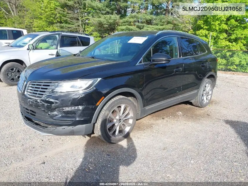 2016 Lincoln Mkc Select VIN: 5LMCJ2D96GUJ21058 Lot: 42204987