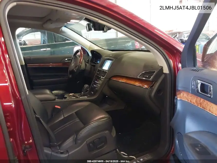 2018 Lincoln Mkt Reserve VIN: 2LMHJ5AT4JBL01506 Lot: 42074609