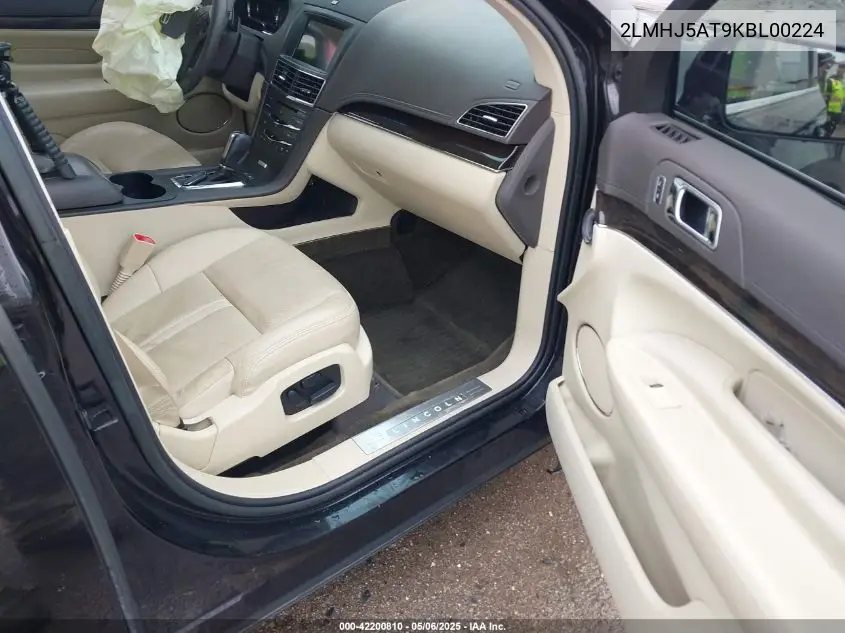 2019 Lincoln Mkt Reserve VIN: 2LMHJ5AT9KBL00224 Lot: 42200810