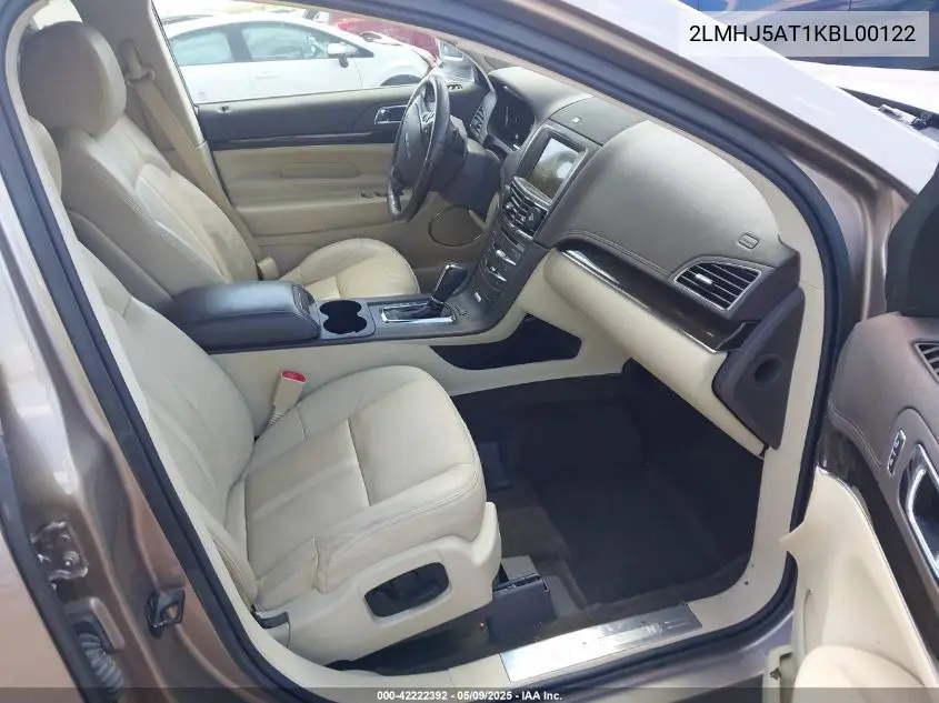 2019 Lincoln Mkt Reserve VIN: 2LMHJ5AT1KBL00122 Lot: 42222392