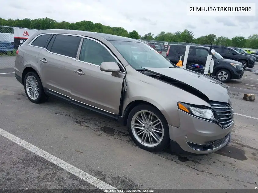 2019 Lincoln Mkt Reserve VIN: 2LMHJ5AT8KBL03986 Lot: 42307614