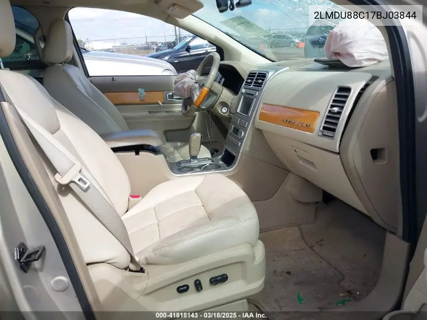 2007 Lincoln Mkx VIN: 2LMDU88C17BJ03844 Lot: 41818143