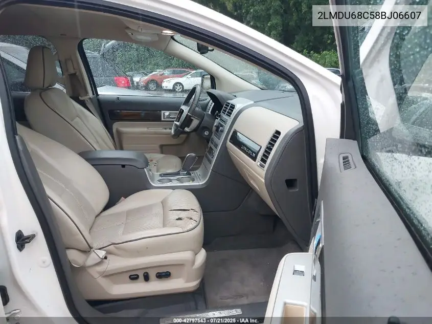 2008 Lincoln Mkx VIN: 2LMDU68C58BJ06607 Lot: 42797543