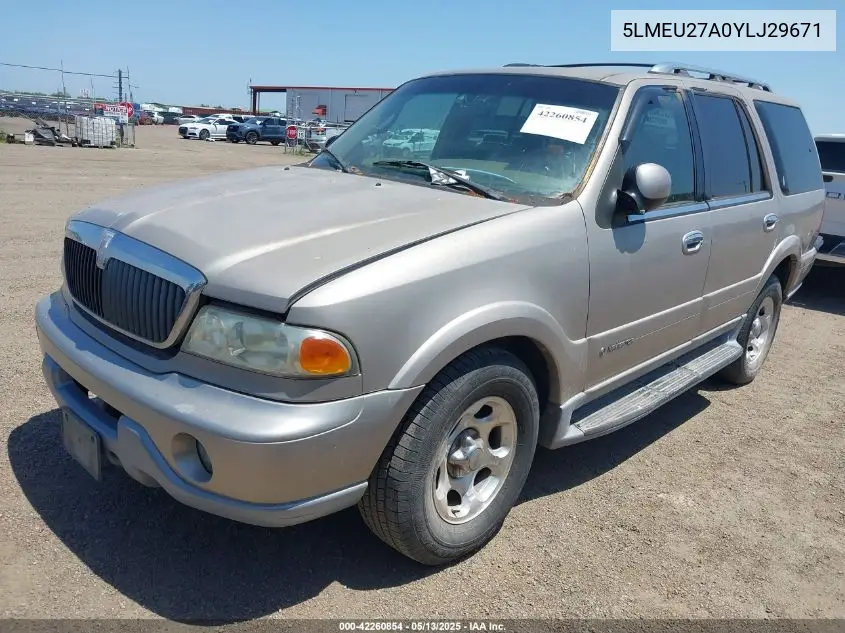 2000 Lincoln Navigator VIN: 5LMEU27A0YLJ29671 Lot: 42260854