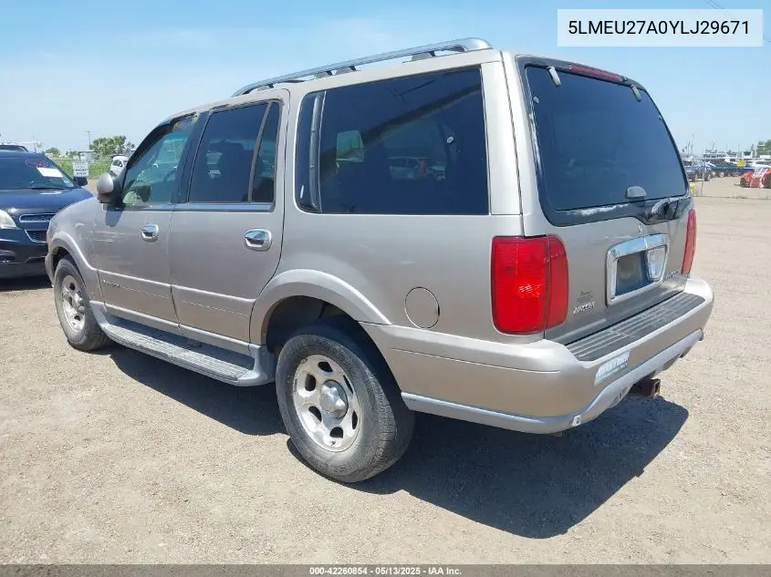 2000 Lincoln Navigator VIN: 5LMEU27A0YLJ29671 Lot: 42260854