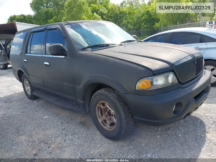 2000 Lincoln Navigator VIN: 5LMPU28A9YLJ02329 Lot: 42262261