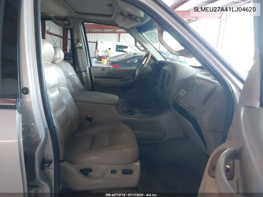 2001 Lincoln Navigator VIN: 5LMEU27A41LJ04620 Lot: 42772719