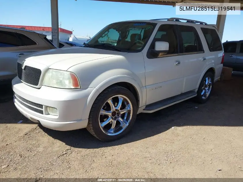 2005 Lincoln Navigator VIN: 5LMFU28515LJ19541 Lot: 42122111