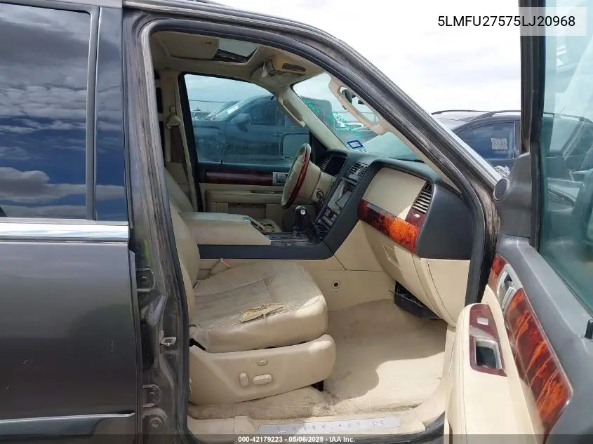 2005 Lincoln Navigator VIN: 5LMFU27575LJ20968 Lot: 42179223