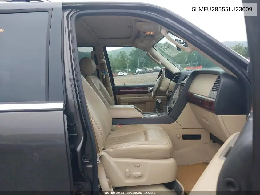 2005 Lincoln Navigator VIN: 5LMFU28555LJ23009 Lot: 42460454