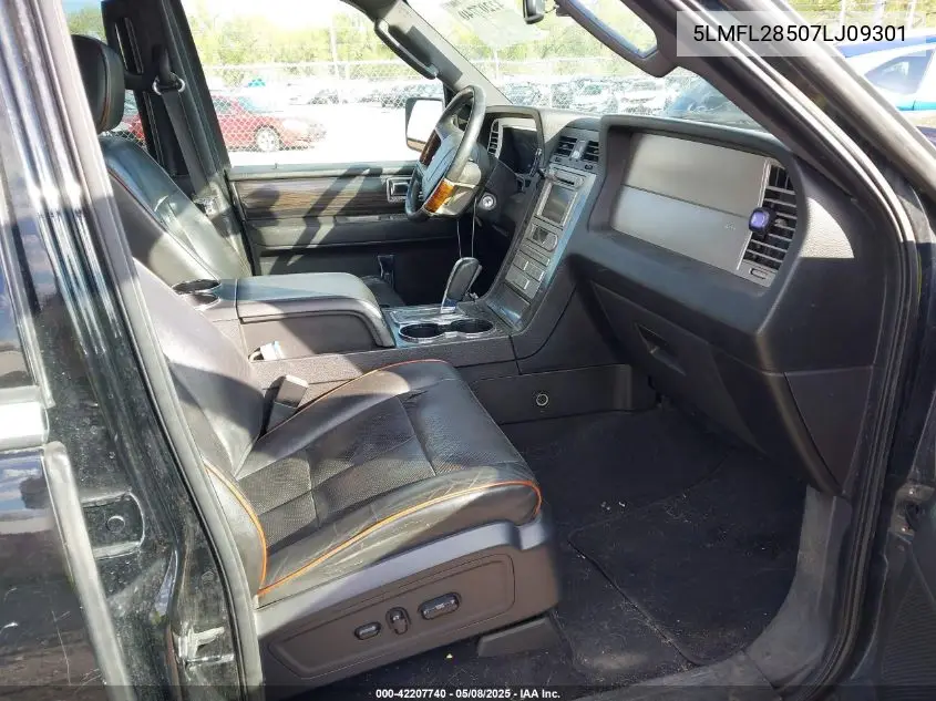 2007 Lincoln Navigator L VIN: 5LMFL28507LJ09301 Lot: 42207740