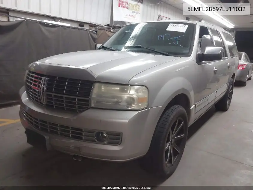2007 Lincoln Navigator L VIN: 5LMFL28597LJ11032 Lot: 42250797