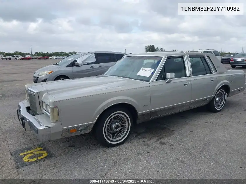 1988 Lincoln Town Car Signature VIN: 1LNBM82F2JY710982 Lot: 41718749