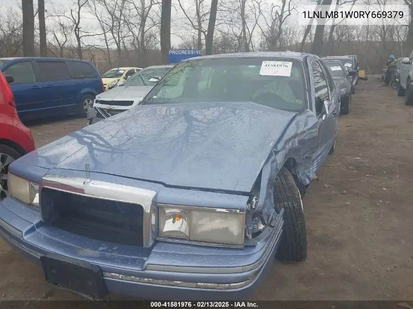 1994 Lincoln Town Car Executive VIN: 1LNLM81W0RY669379 Lot: 41581976
