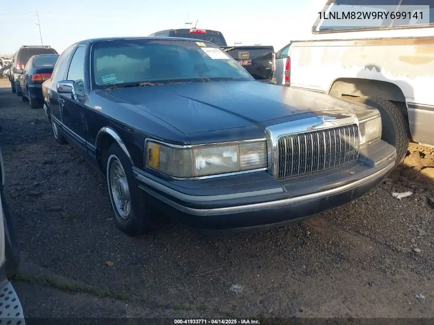 1994 Lincoln Town Car Signature/Tournament VIN: 1LNLM82W9RY699141 Lot: 41933771