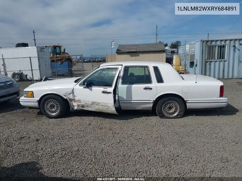 1994 Lincoln Town Car Signature/Tournament VIN: 1LNLM82WXRY684891 Lot: 42213077