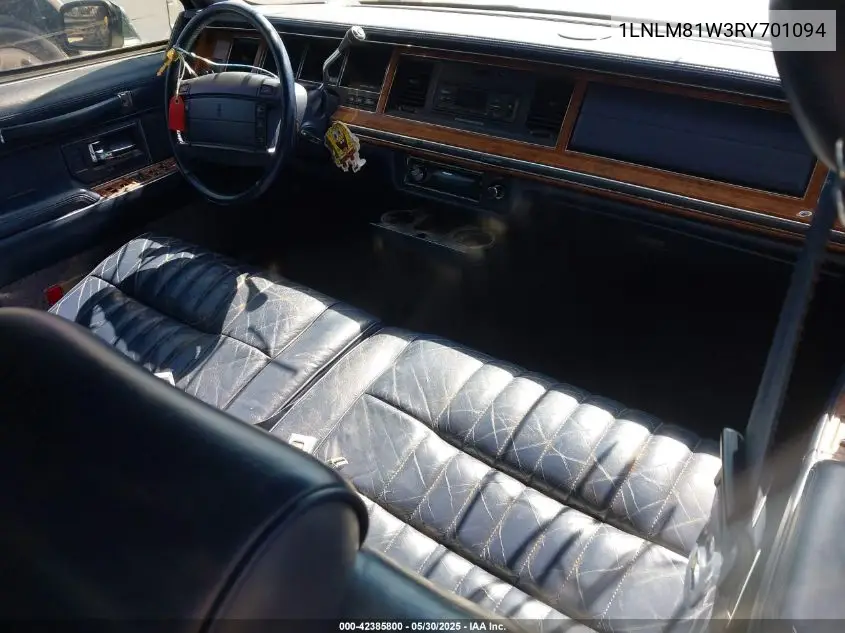 1994 Lincoln Town Car Executive VIN: 1LNLM81W3RY701094 Lot: 42385800