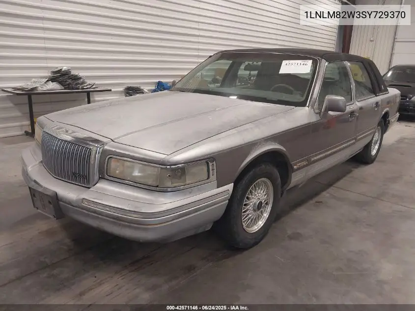 1995 Lincoln Town Car Signature/Spinnaker VIN: 1LNLM82W3SY729370 Lot: 42571146
