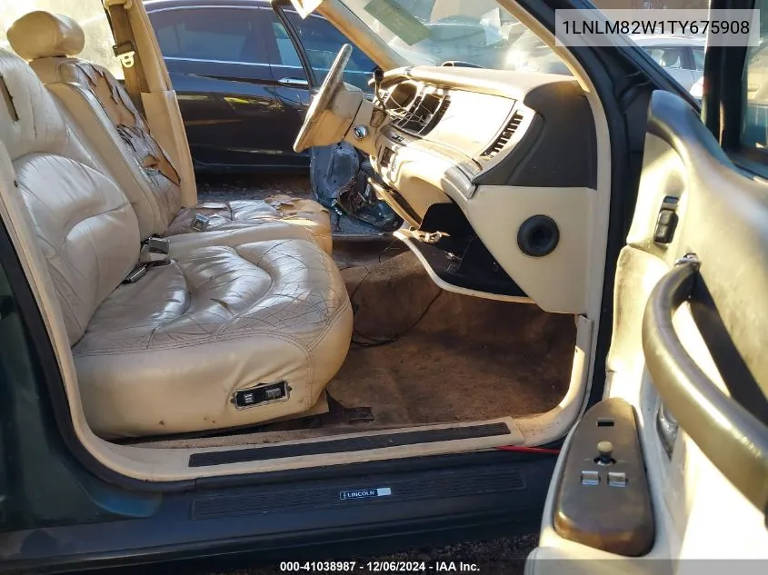 1996 Lincoln Town Car Sgn/Dmnd Anv/Cypress/Jn VIN: 1LNLM82W1TY675908 Lot: 41038987