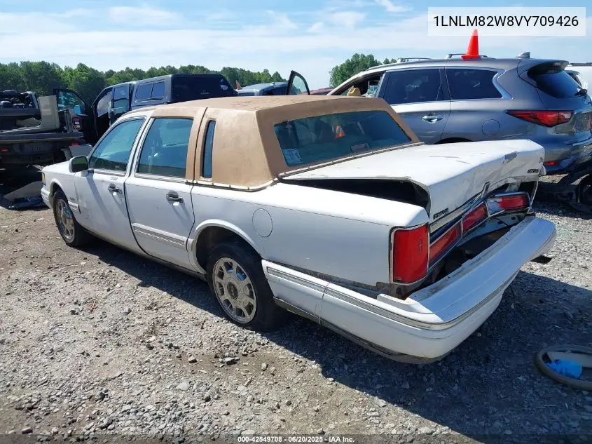 1997 Lincoln Town Car Signature VIN: 1LNLM82W8VY709426 Lot: 42549708