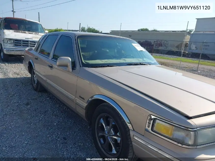 1997 Lincoln Town Car Executive VIN: 1LNLM81W9VY651120 Lot: 42588592