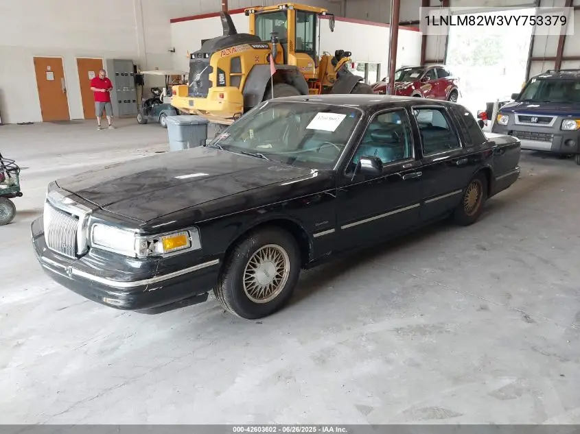 1997 Lincoln Town Car Signature VIN: 1LNLM82W3VY753379 Lot: 42603602