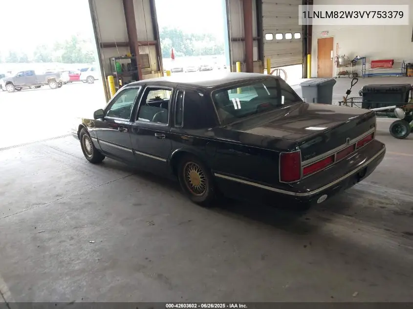 1997 Lincoln Town Car Signature VIN: 1LNLM82W3VY753379 Lot: 42603602