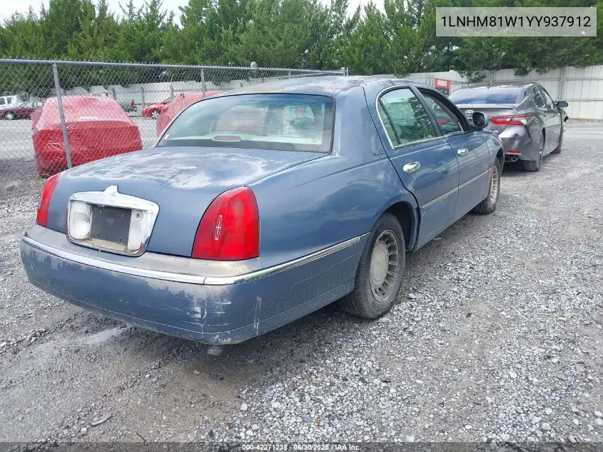 2000 Lincoln Town Car Executive VIN: 1LNHM81W1YY937912 Lot: 42271238