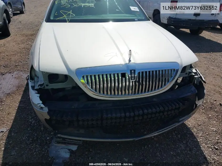 2003 Lincoln Town Car Signature VIN: 1LNHM82W73Y632552 Lot: 42582526