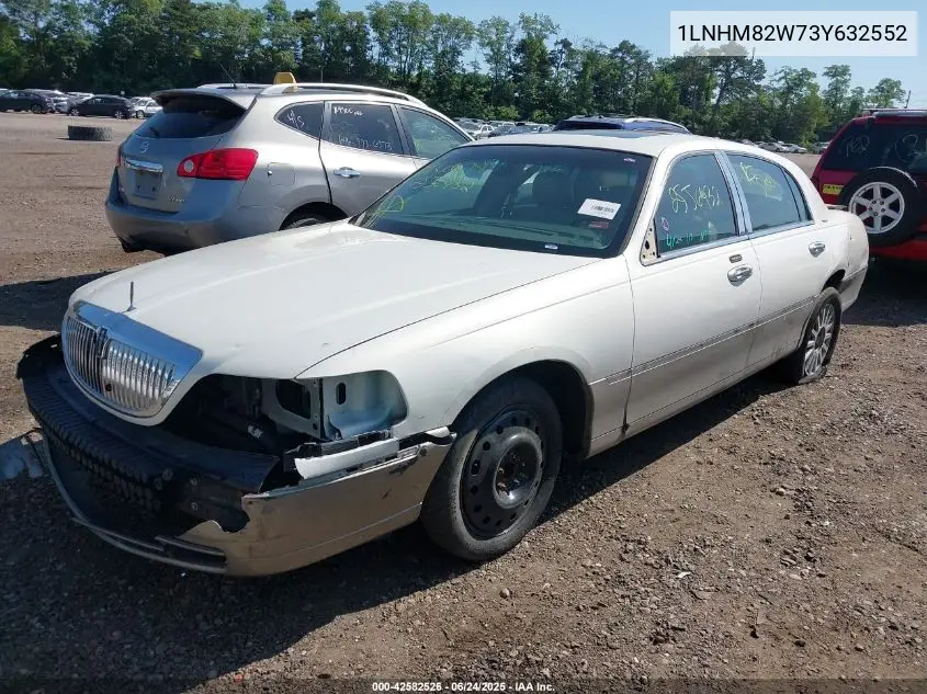 2003 Lincoln Town Car Signature VIN: 1LNHM82W73Y632552 Lot: 42582526