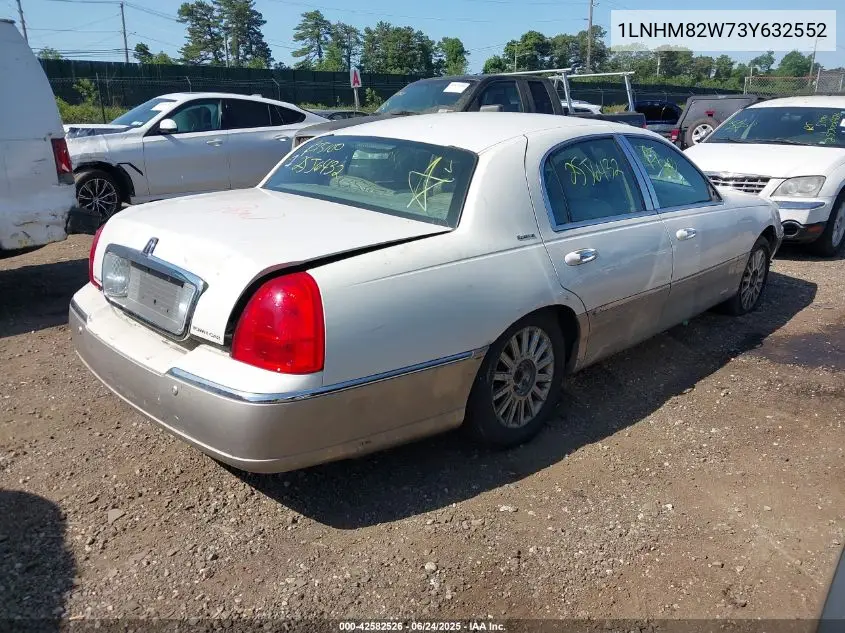 2003 Lincoln Town Car Signature VIN: 1LNHM82W73Y632552 Lot: 42582526