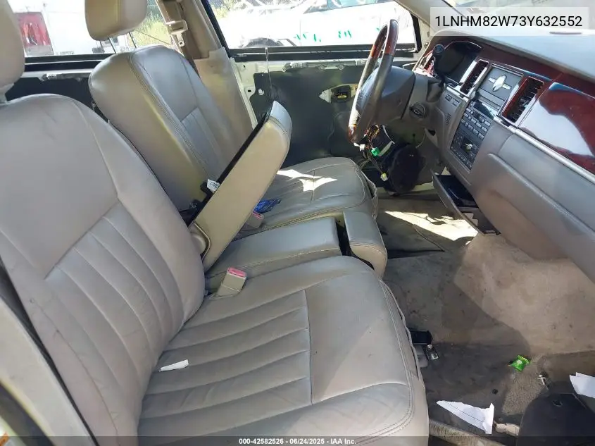 2003 Lincoln Town Car Signature VIN: 1LNHM82W73Y632552 Lot: 42582526