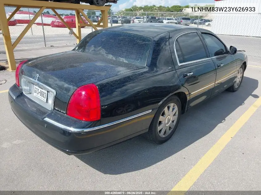 2003 Lincoln Town Car Cartier VIN: 1LNHM83W23Y626933 Lot: 42604673