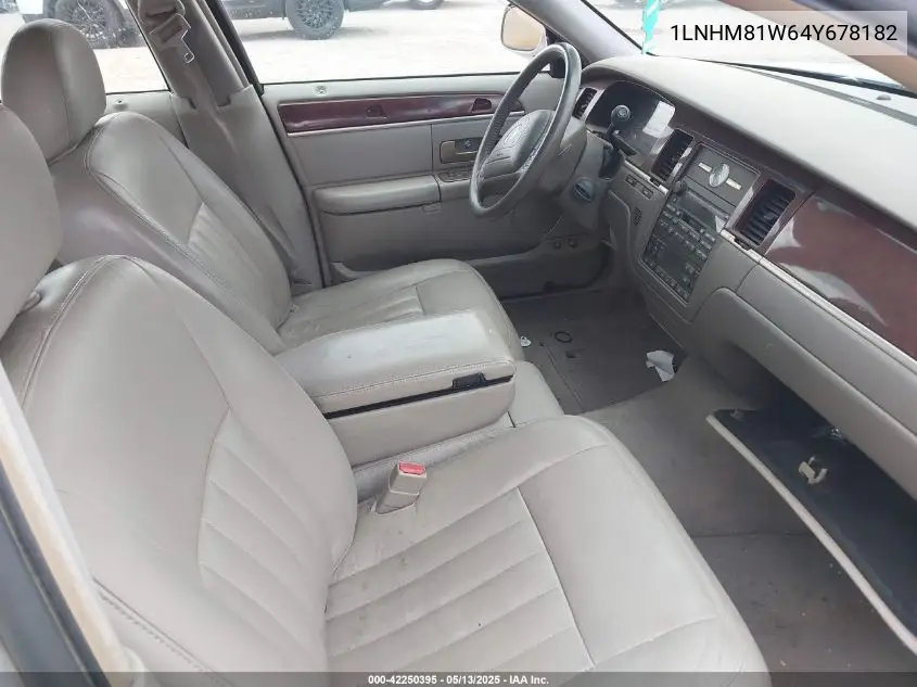2004 Lincoln Town Car Signature VIN: 1LNHM81W64Y678182 Lot: 42250395