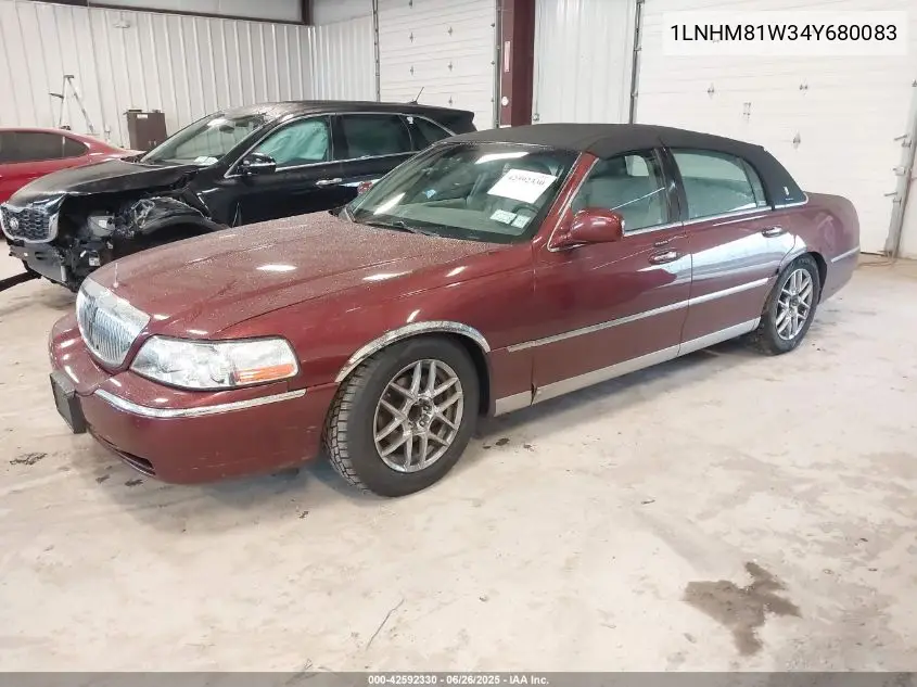 2004 Lincoln Town Car Signature VIN: 1LNHM81W34Y680083 Lot: 42592330