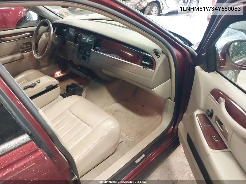 2004 Lincoln Town Car Signature VIN: 1LNHM81W34Y680083 Lot: 42592330